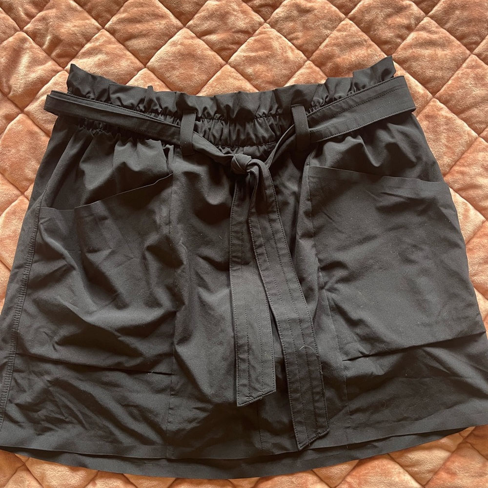ATHLETA | Paperbag waist skort